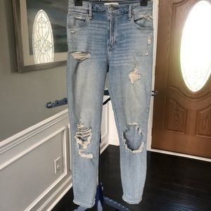 Women’s Abercrombie & Fitch jeans, size 27